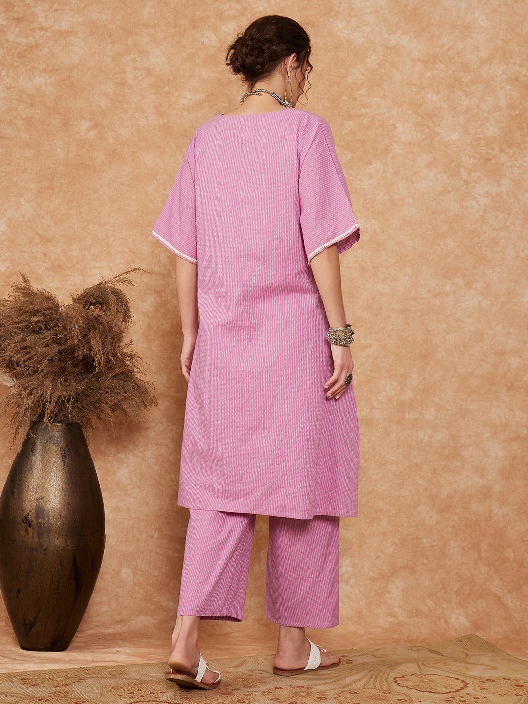 InWeave Women's Mauve Kantha Lace Wrok Kimono Sleeve Kurta Set | Grocsy
