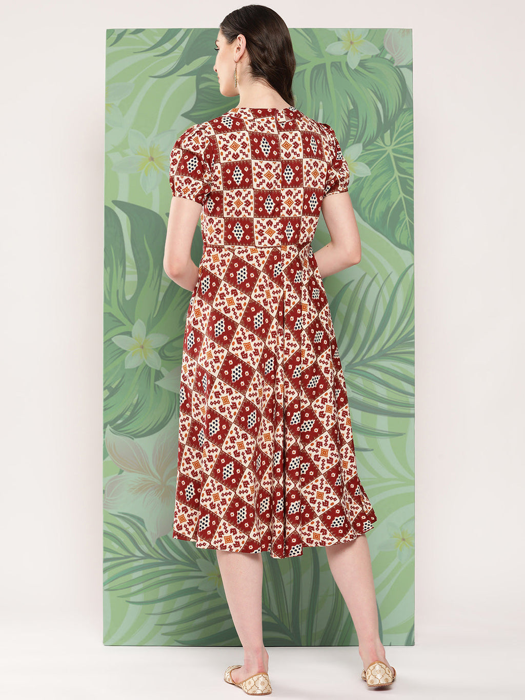 InWeave Women's Maroon Square Dress | Grocsy