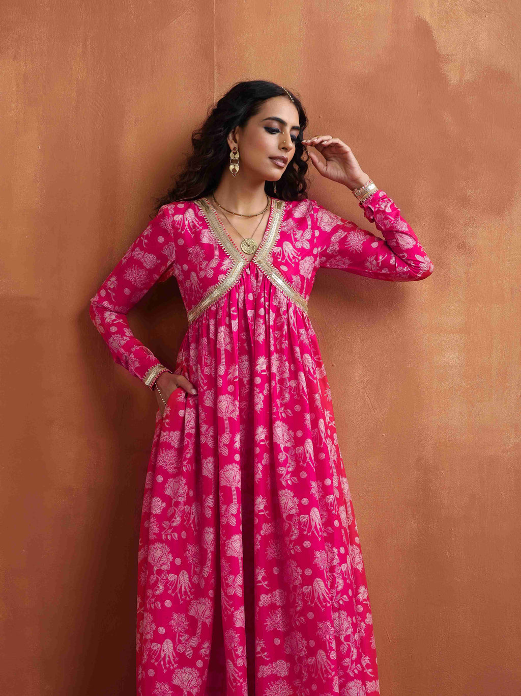 trueBrowns Red Print Flared Anarkali Kurta Set | Grocsy