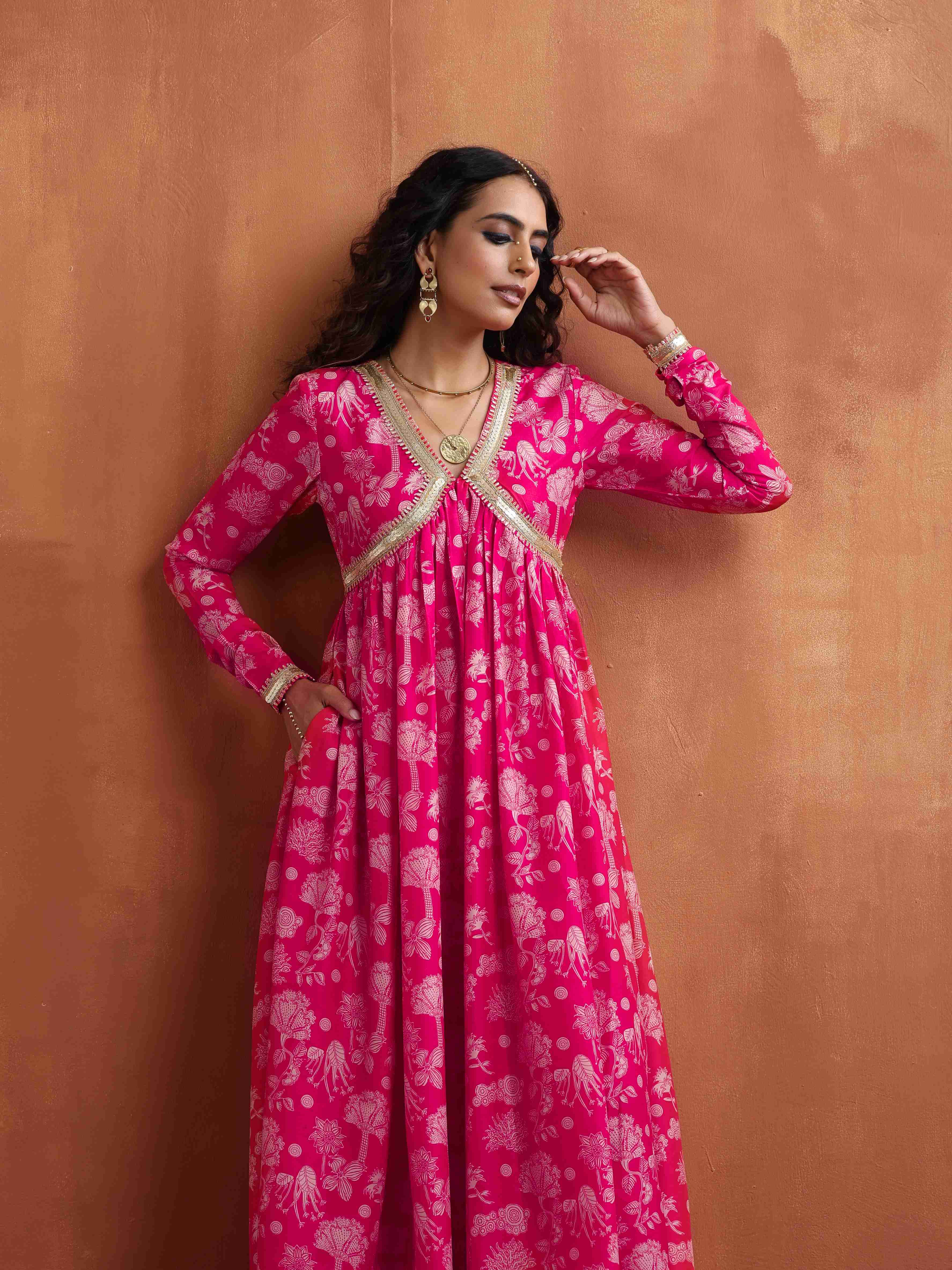 trueBrowns Red Print Flared Anarkali Kurta Set | Grocsy