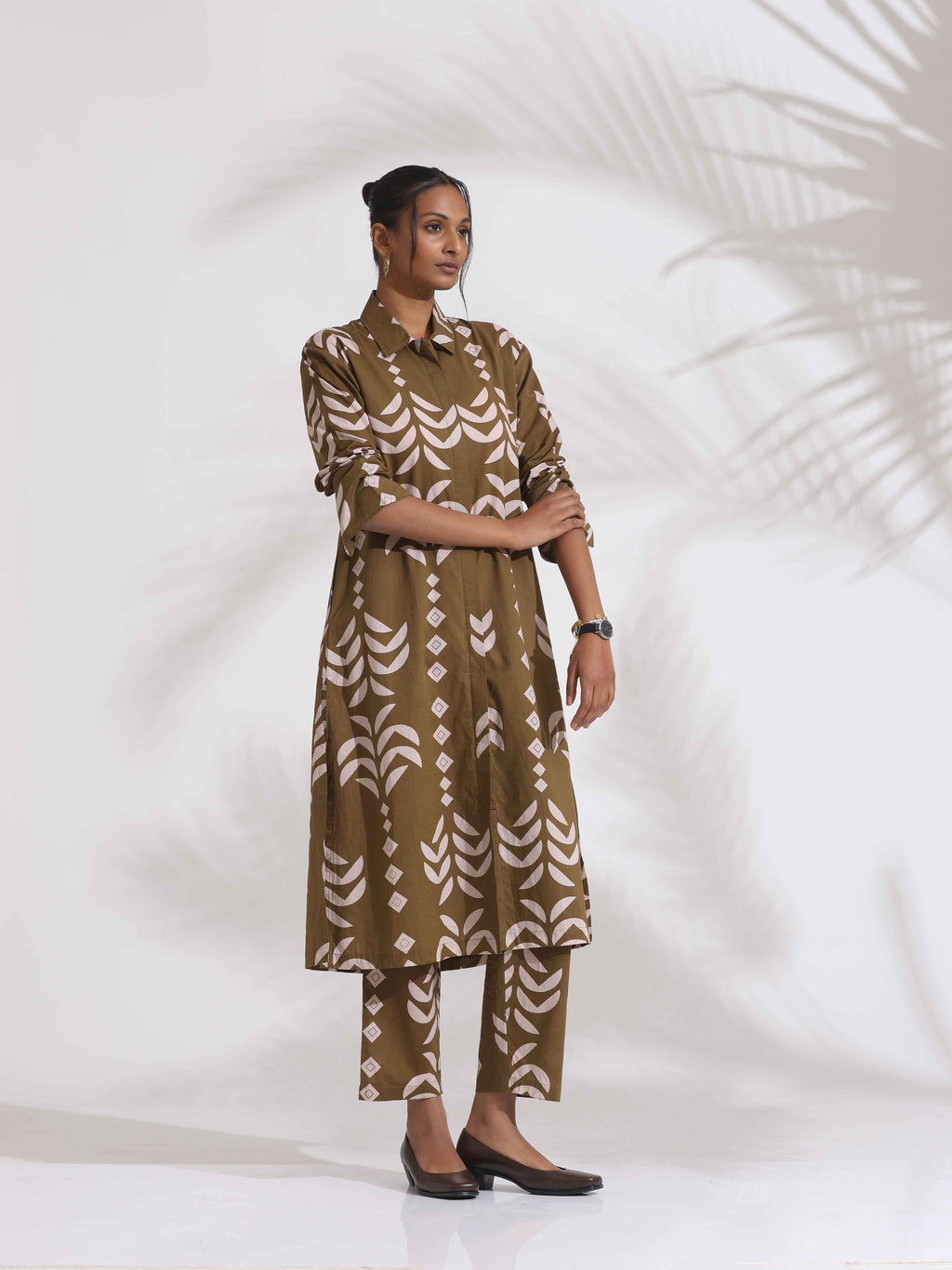 trueBrowns Olive Green Cotton Stripe Print Shirt Kurta Set | Grocsy