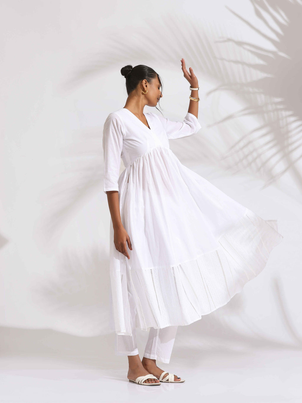 trueBrowns White Cotton Schiffli Flared Anarkali Kurta Set | Grocsy