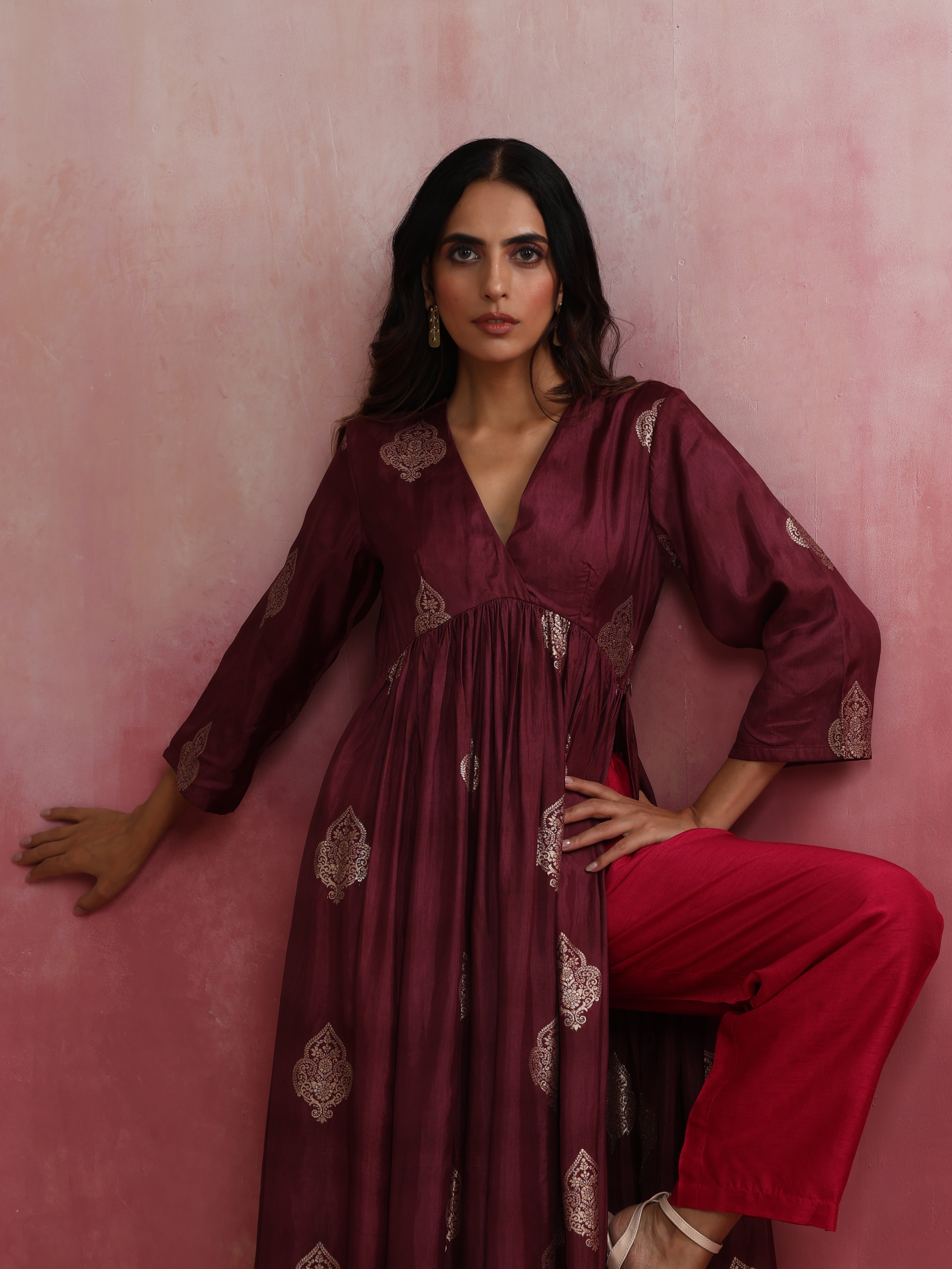 trueBrowns Purple Viscose Silk Kurta Set | Grocsy