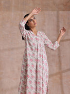 trueBrowns Pink Green Buta On White Block Print Cotton Slit Kurta Pant Set | Grocsy