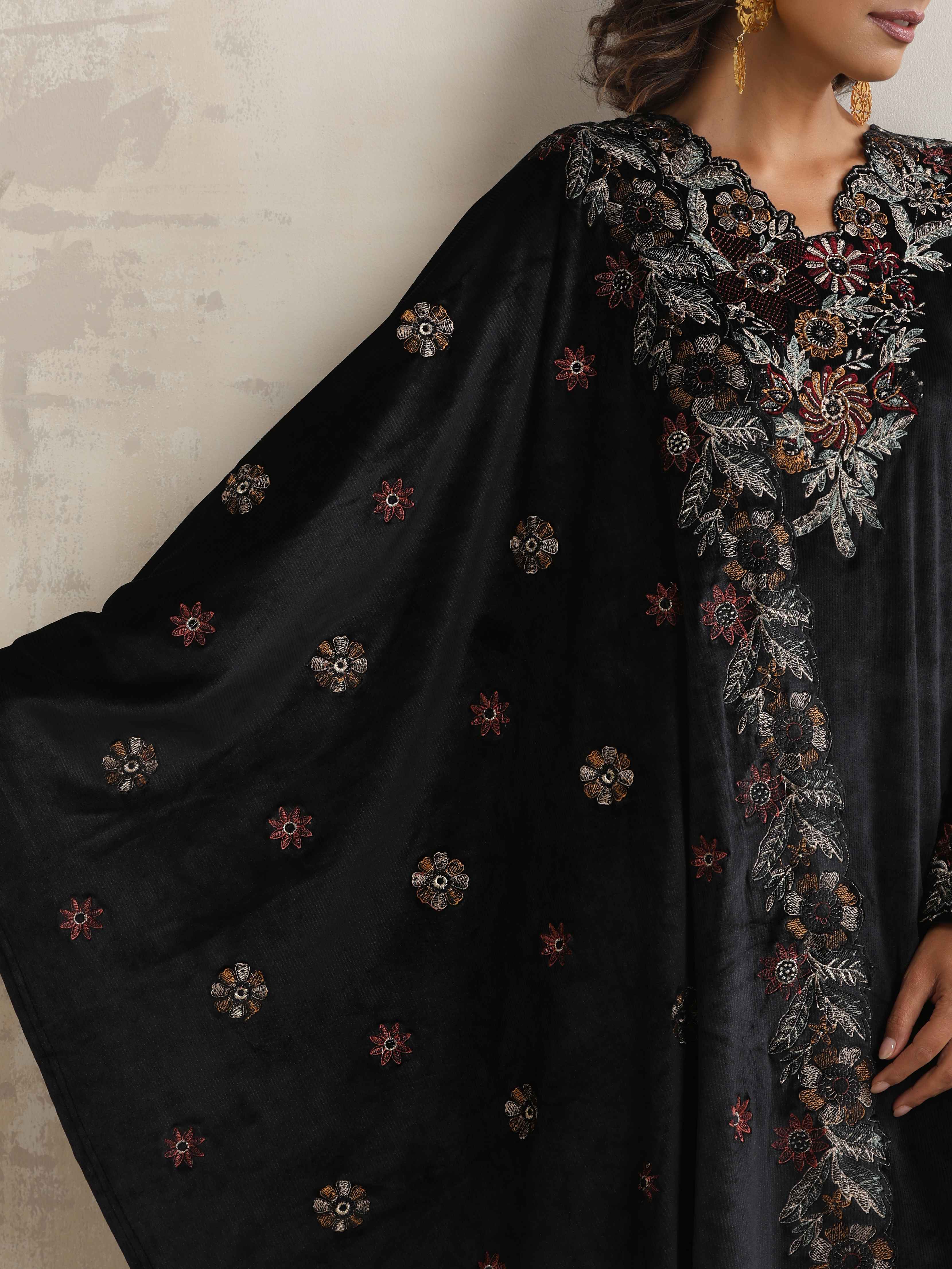 trueBrowns Black Velvet Floral Embroidered Kurta Pant Dupatta Set | Grocsy