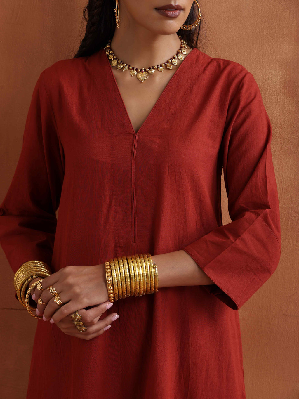 trueBrowns Rust Metallic Straight Kurta Set | Grocsy