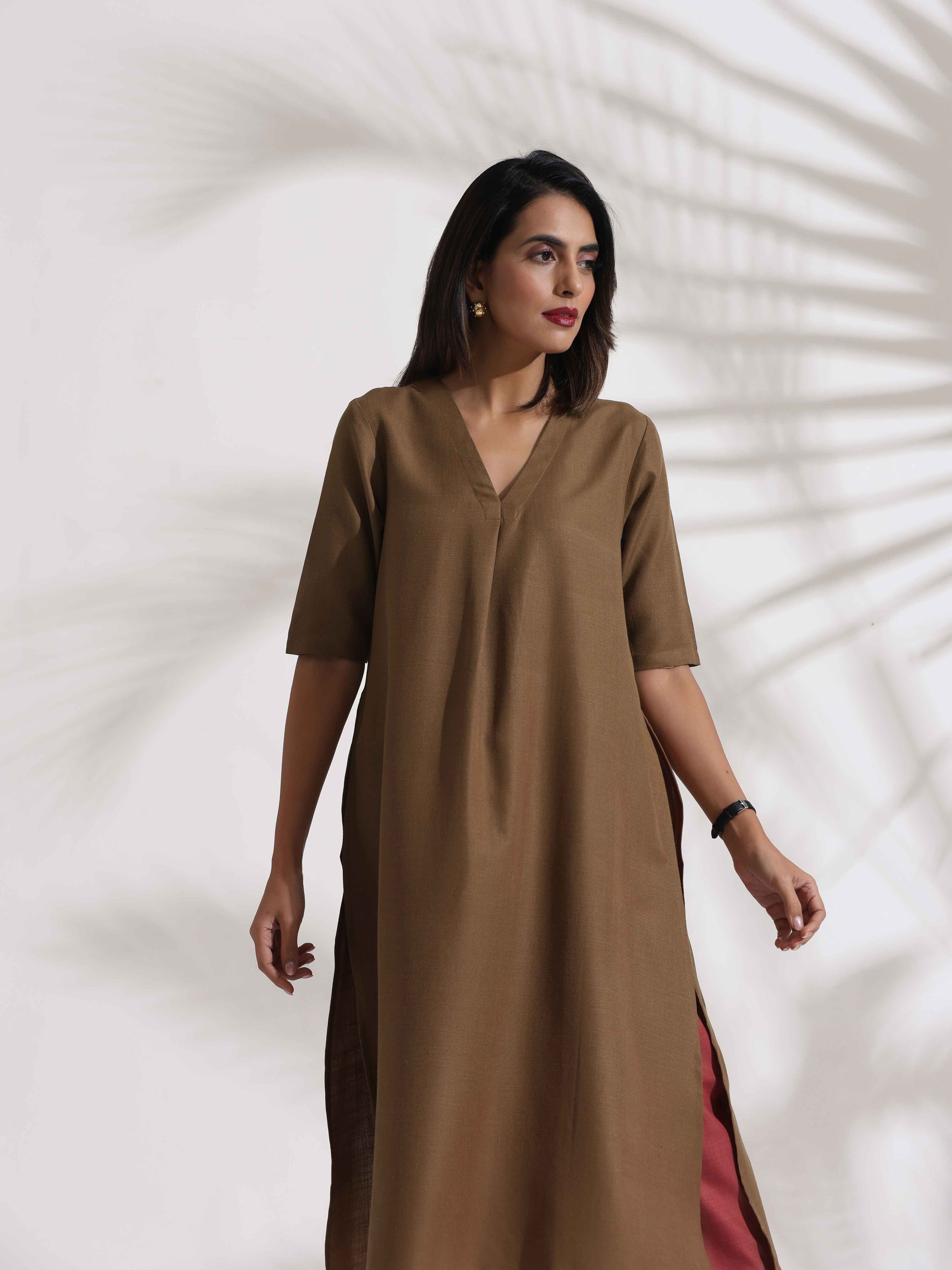 trueBrowns Brown Slub Highslit Kurta Set | Grocsy