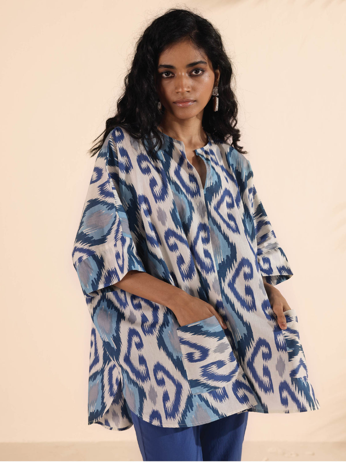 trueBrowns Blue Cotton Ikat Kaftan Co-ord Set | Grocsy
