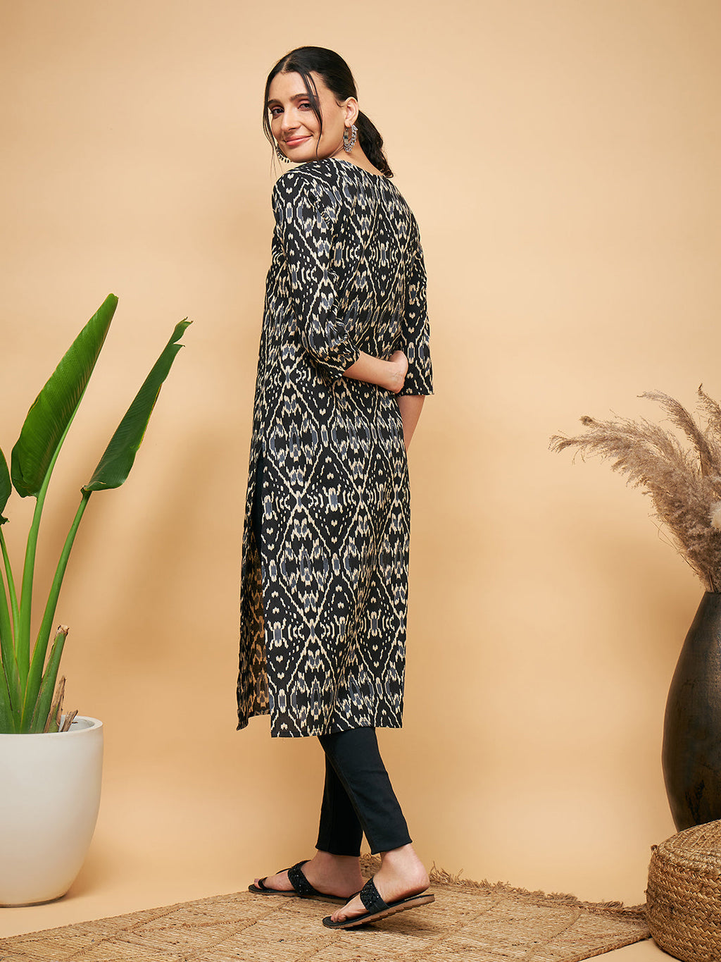 InWeave Women's Black Ikkat Print Gota Cotton Straight Kurta | Grocsy