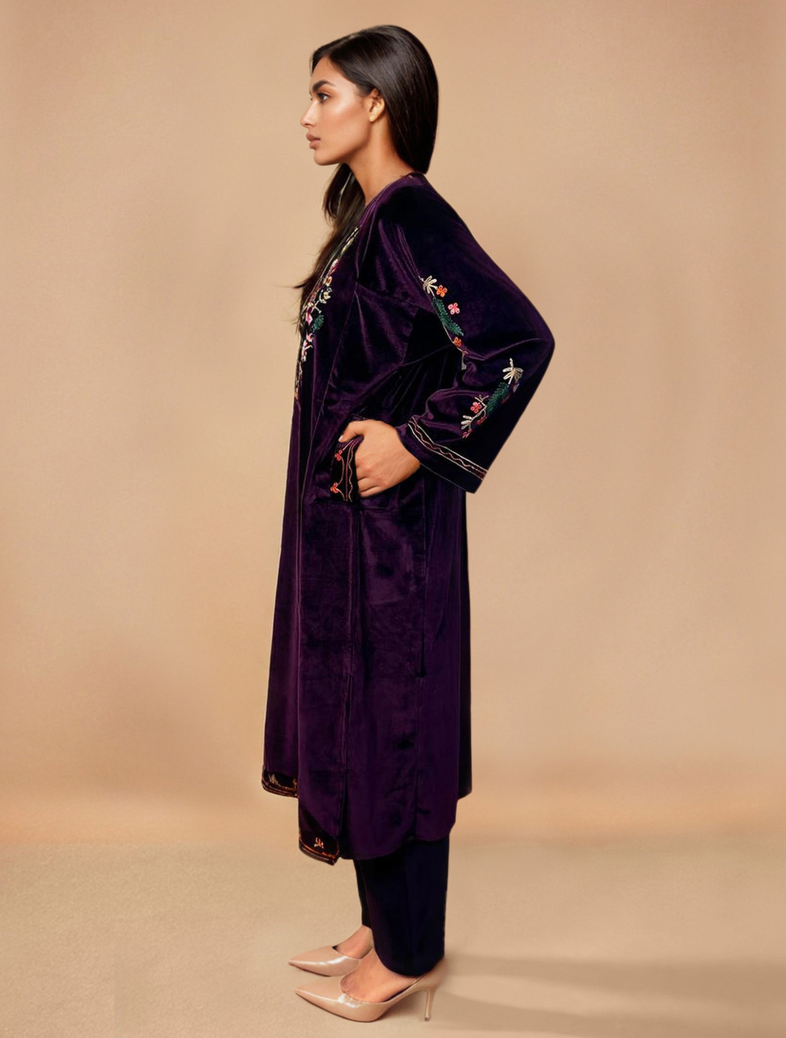 trueBrowns Wine Velvet Embroidered Kurta Set | Grocsy