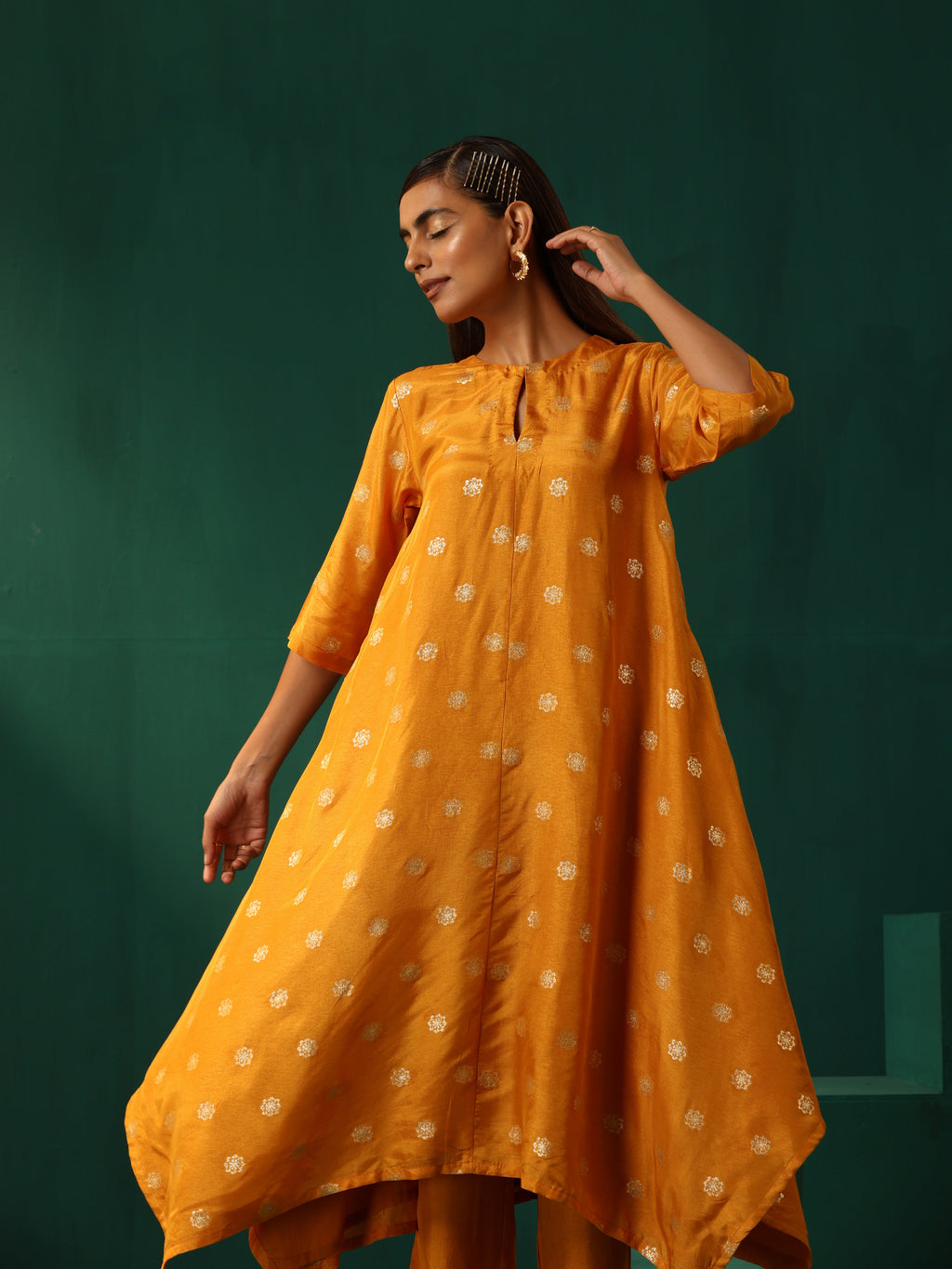 trueBrowns Mustard Geometric Floral Viscose Silk Handkerchief Kurta Pant Set | Grocsy