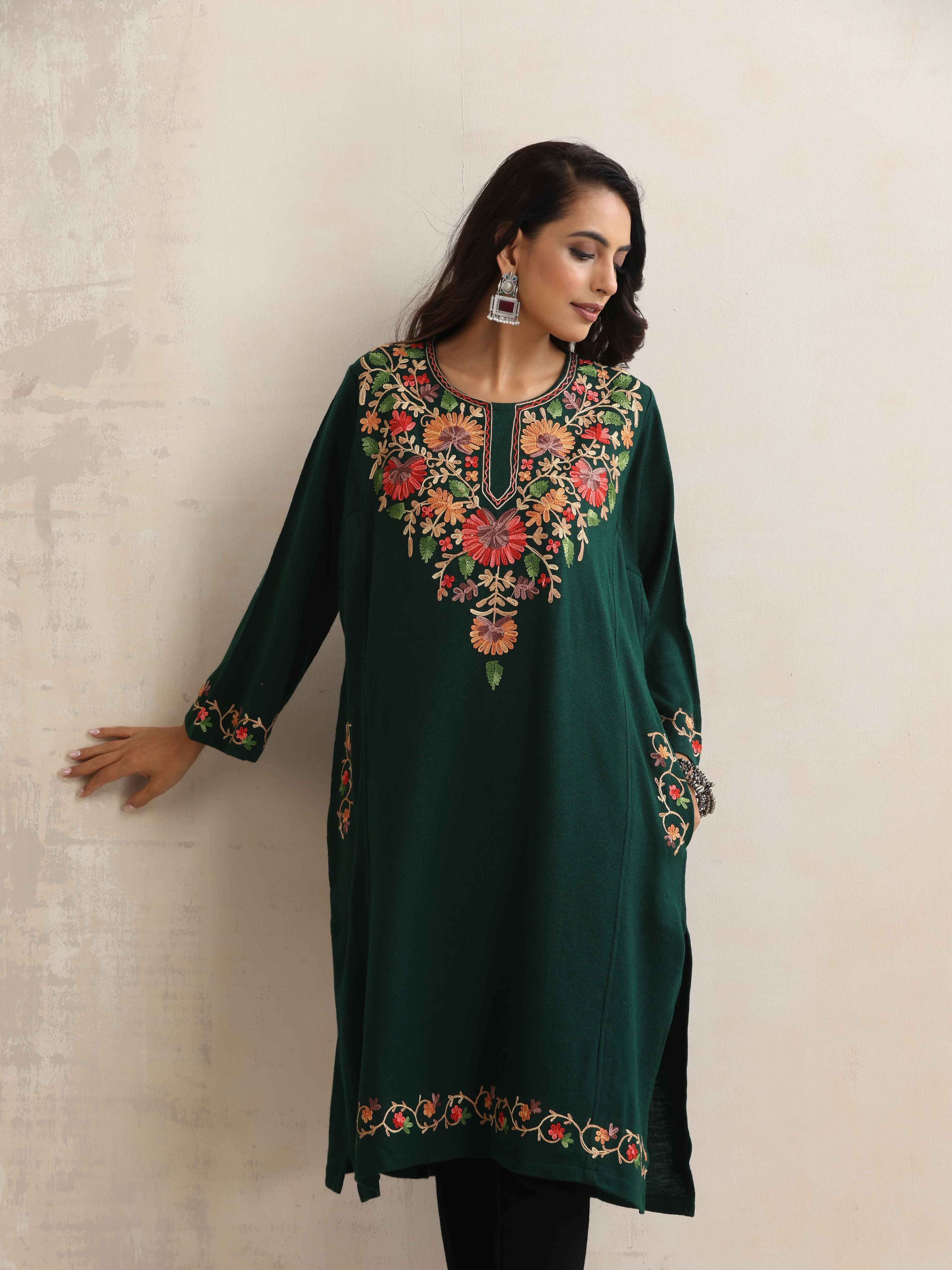 trueBrowns Green Kashmiri Embroidered Woollen Phiran Kurta | Grocsy