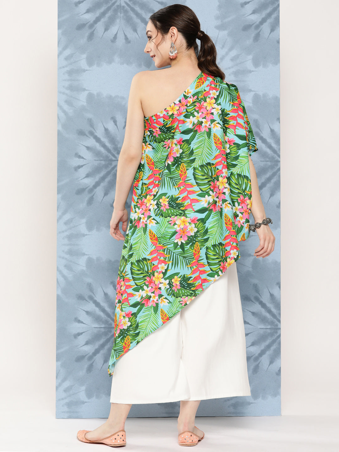 InWeave Women's Mint Green Leaf Japanese Art Oneshoulder Top | Grocsy