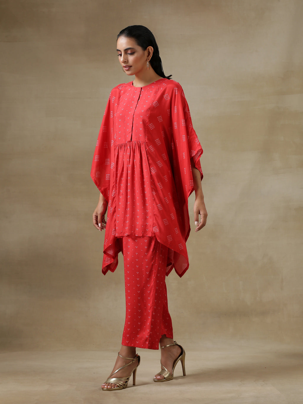 trueBrowns Red Bandhani Printed Silk Kaftan Gathered Co-Ord Set | Grocsy
