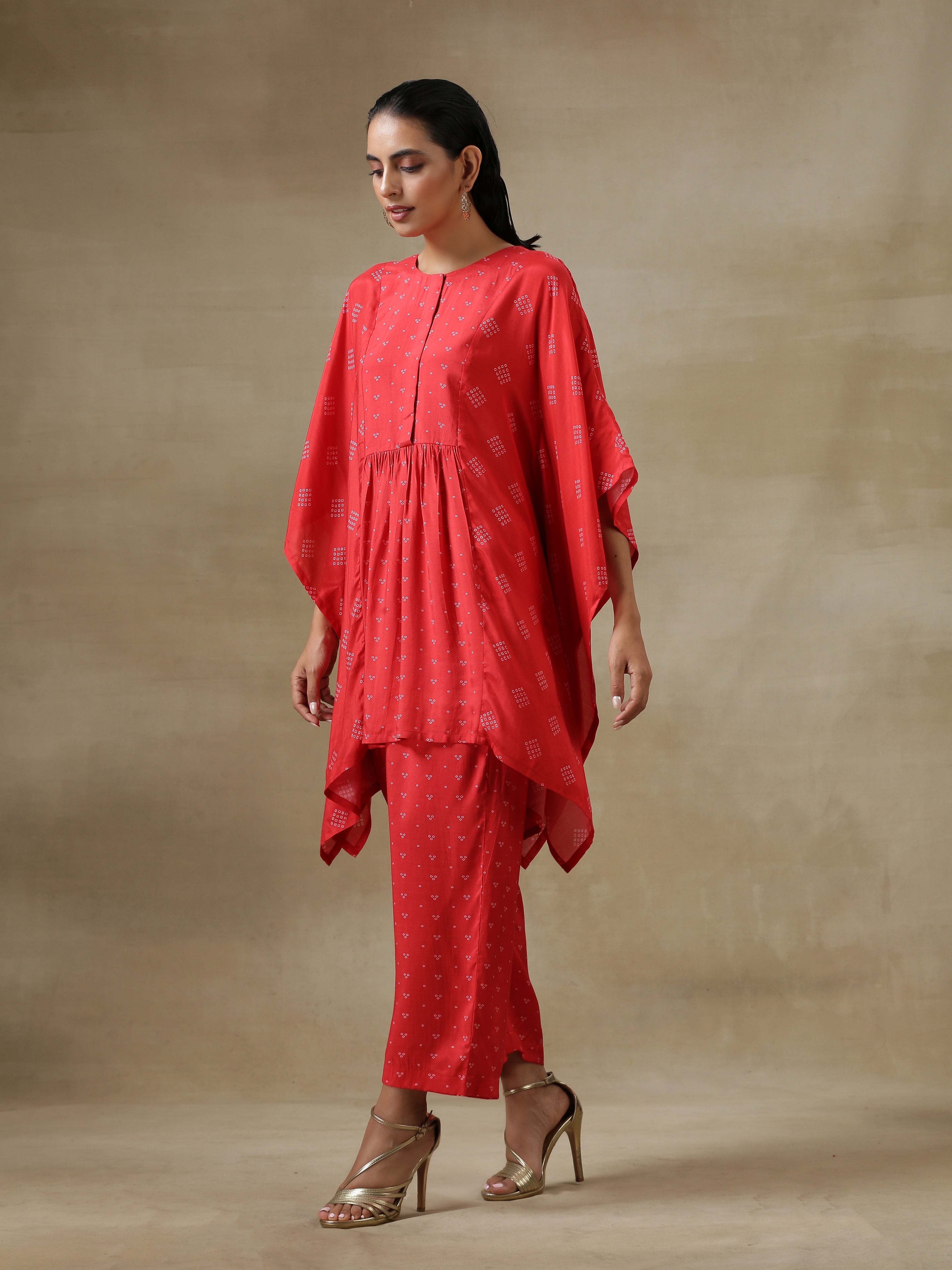 trueBrowns Red Bandhani Printed Silk Kaftan Gathered Co-Ord Set | Grocsy