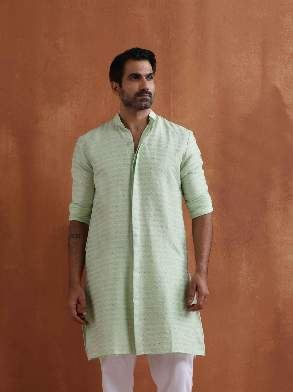 trueBrowns Men's Green Sequin Chanderi Kurta | Grocsy
