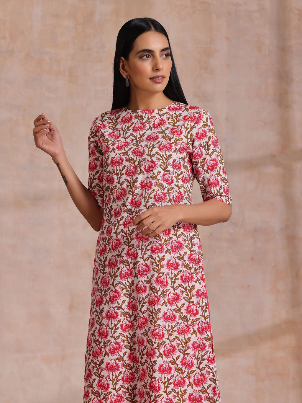 trueBrowns Pink Brown Overall Floral On White Block Print Cotton Slit Kurta Pant Set | Grocsy
