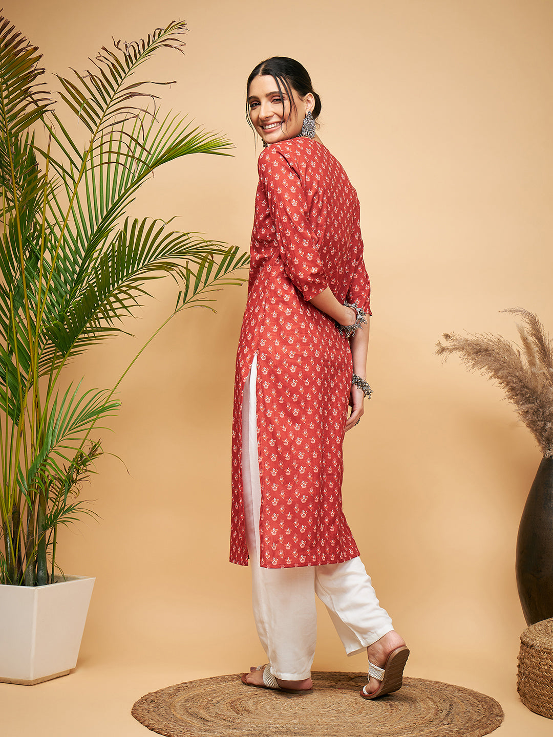 InWeave Women's Rust Small Floral Print Lace Straight Kurta | Grocsy
