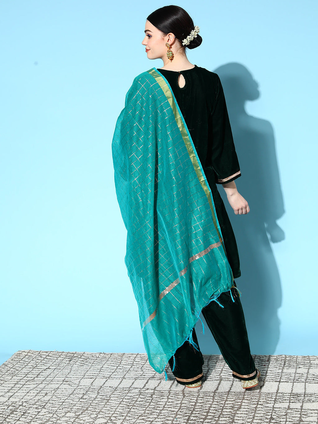InWeave Women's Green Velvet Kurta Set With Teal Gold Check Dupatta | Grocsy