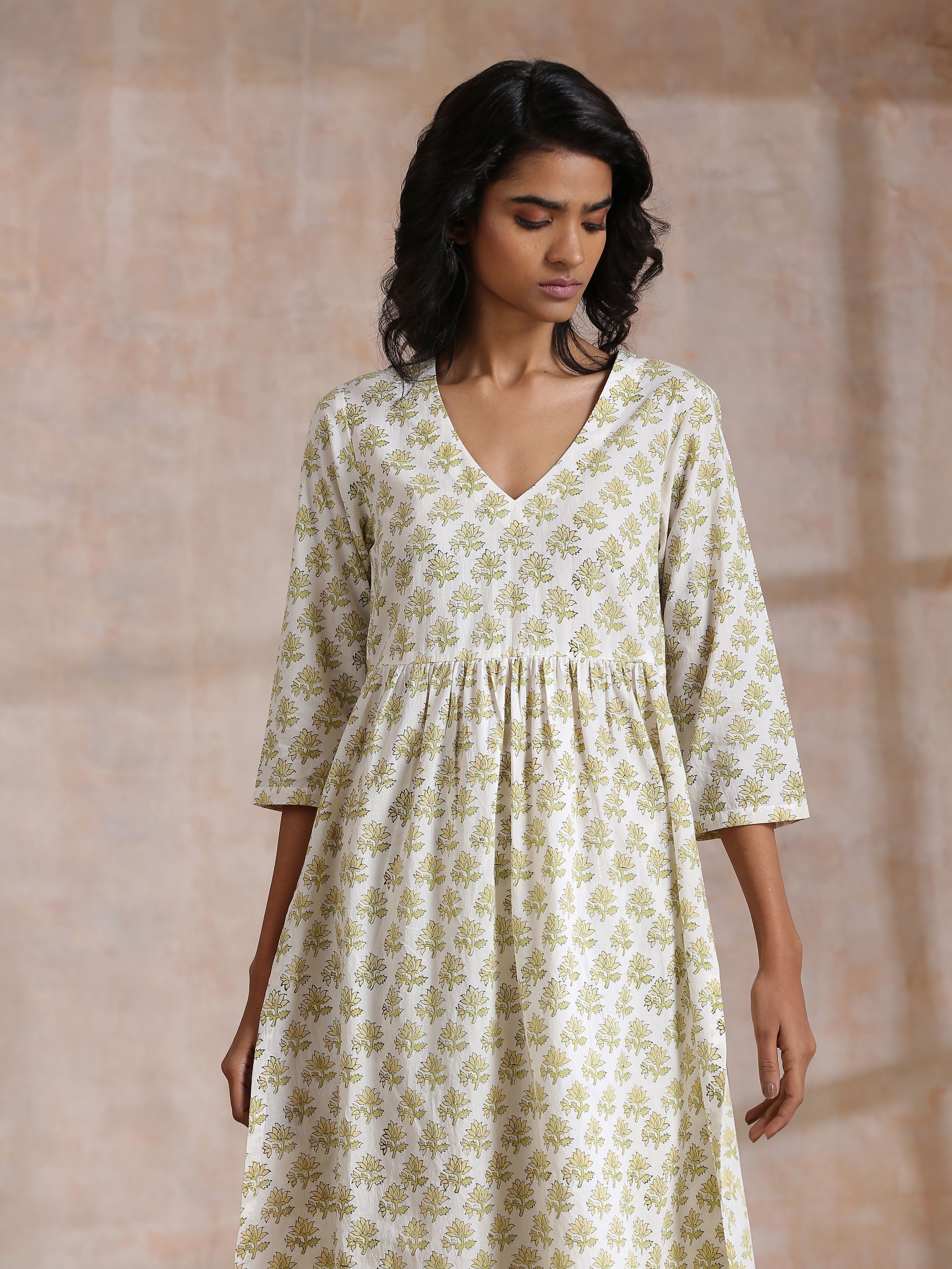 trueBrowns Green Buta On Off White Block Print Cotton Slit Gathered Kurta Set | Grocsy