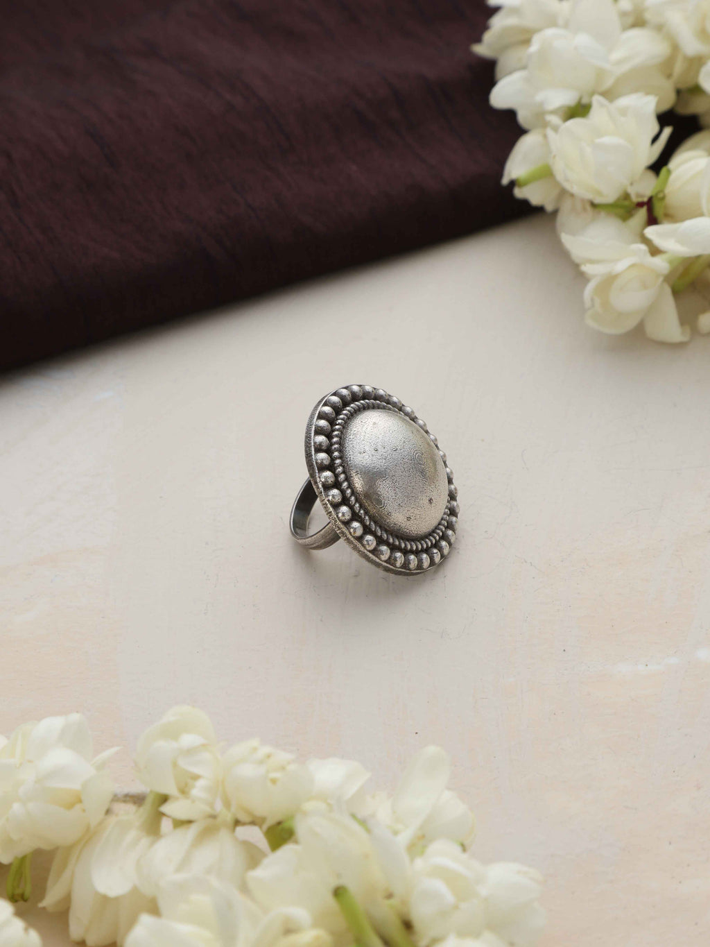 trueBrowns Silver Tone Dome Ring | Grocsy