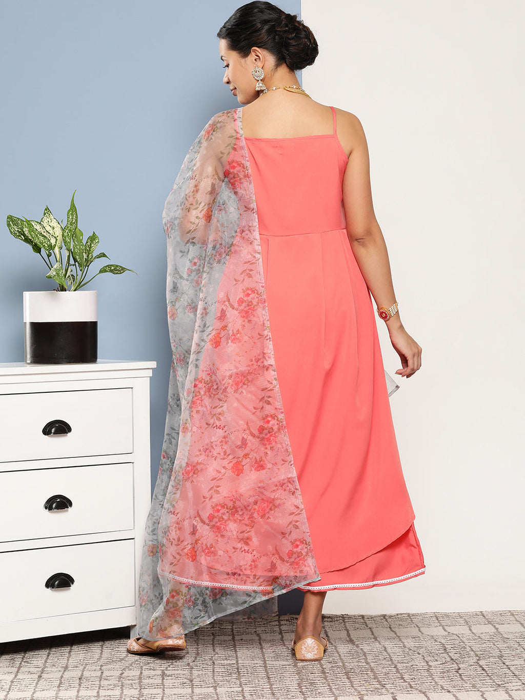 InWeave Women's Peach Cr Strappy Set With White Organza Dupatta | Grocsy