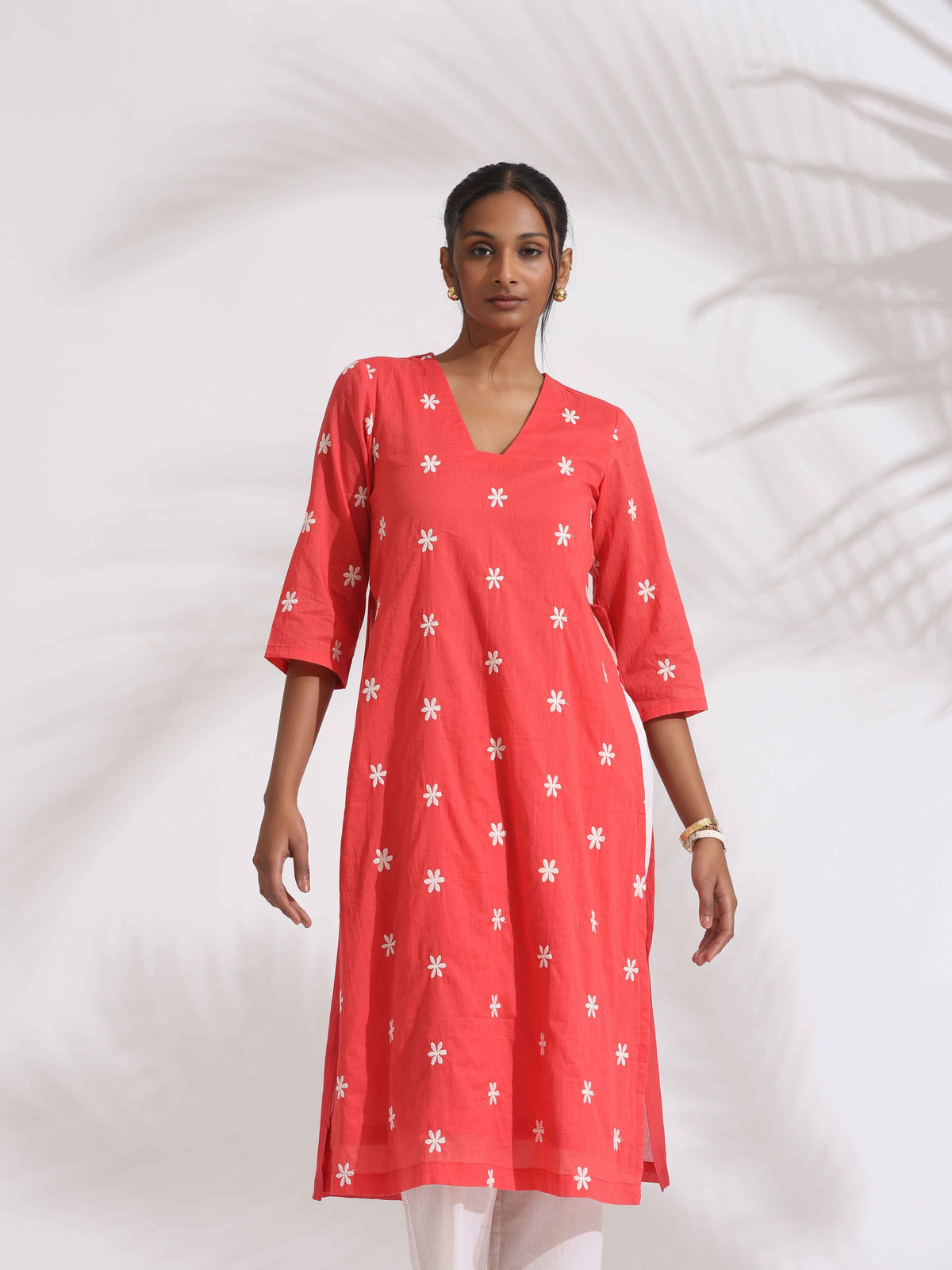 trueBrowns Orange Cotton Floral Embroidered Kurta Set | Grocsy
