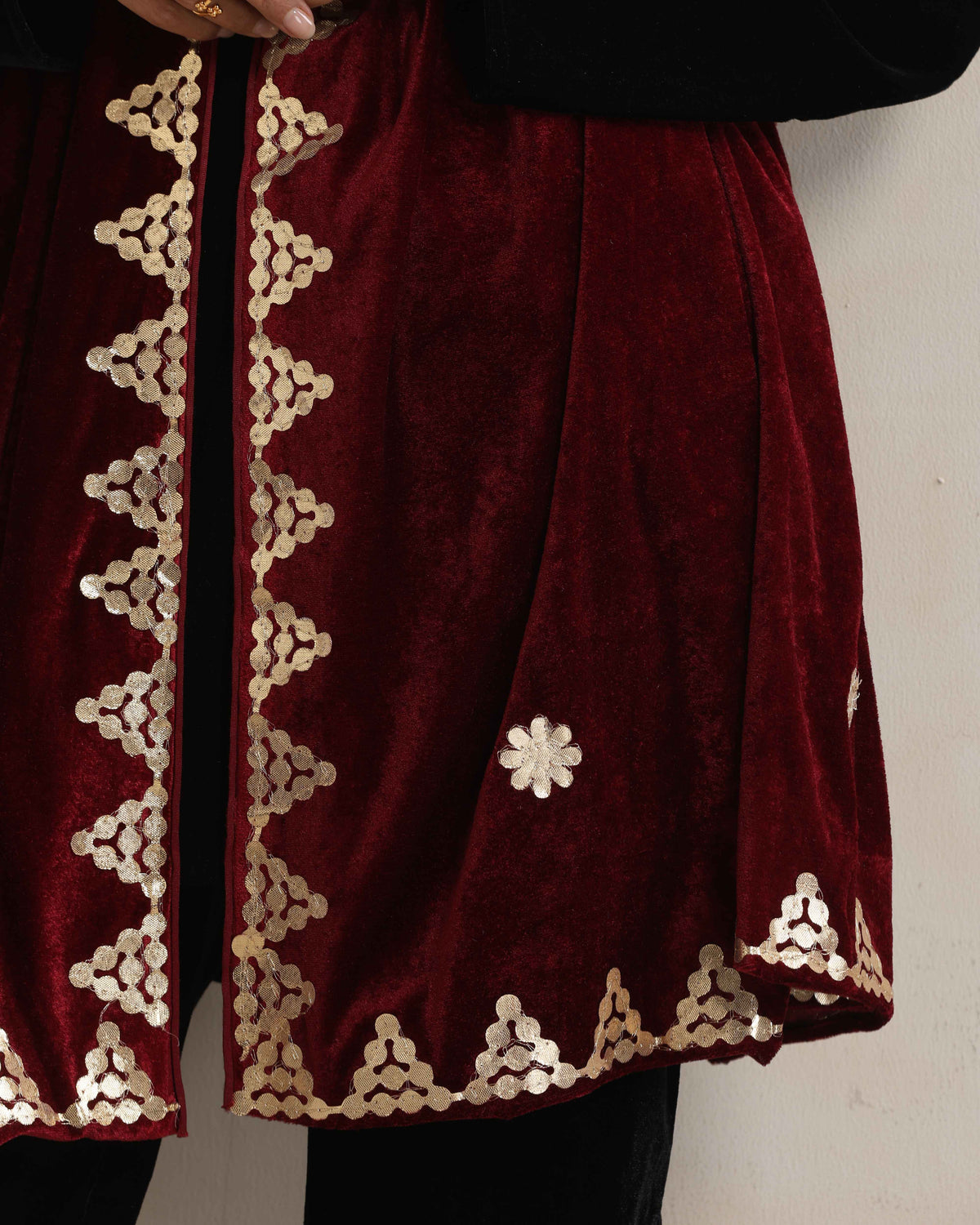 trueBrowns Maroon Velvet Gota Patti Stole | Grocsy