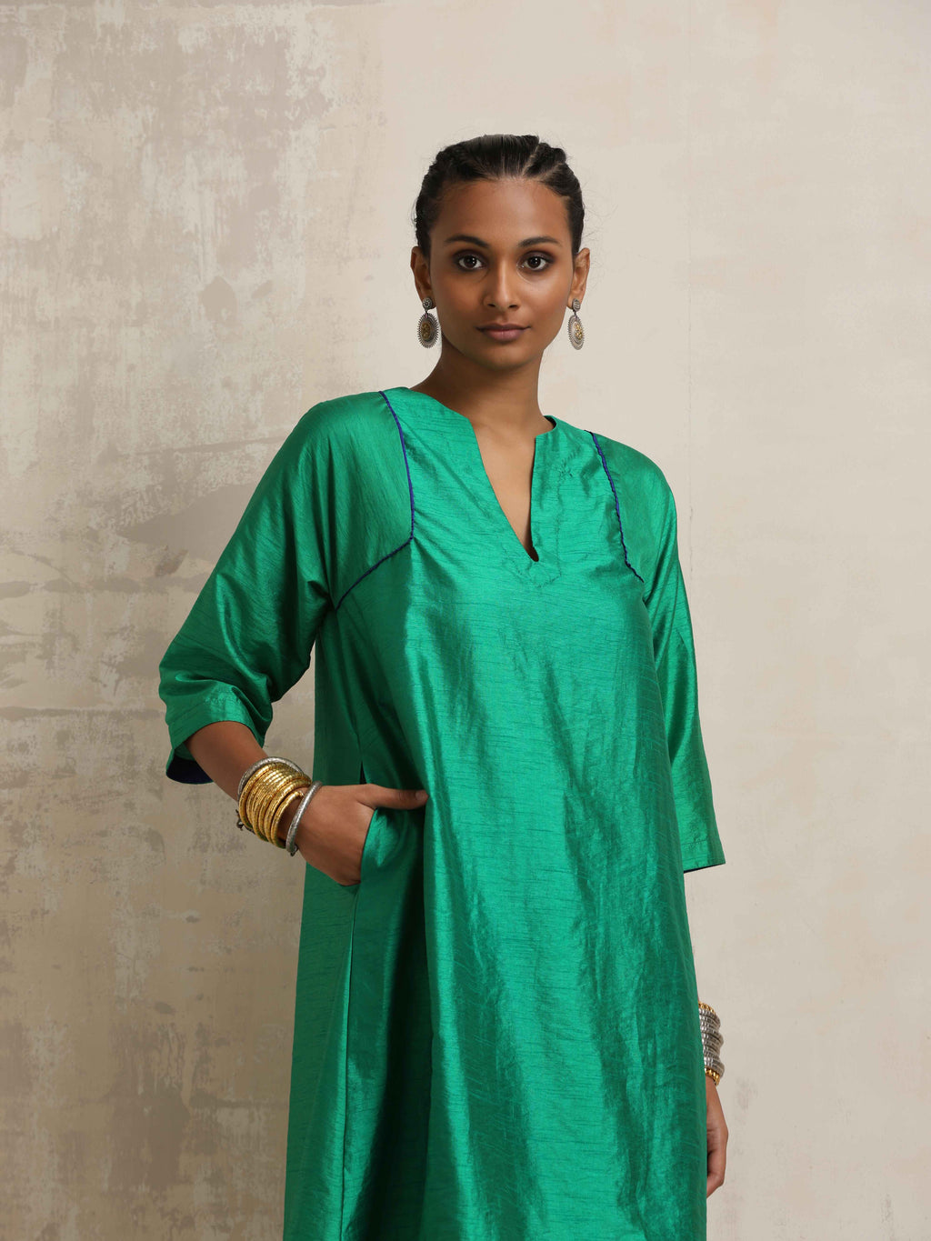 trueBrowns Bright Green Silk Kurta Co-ord Set | Grocsy