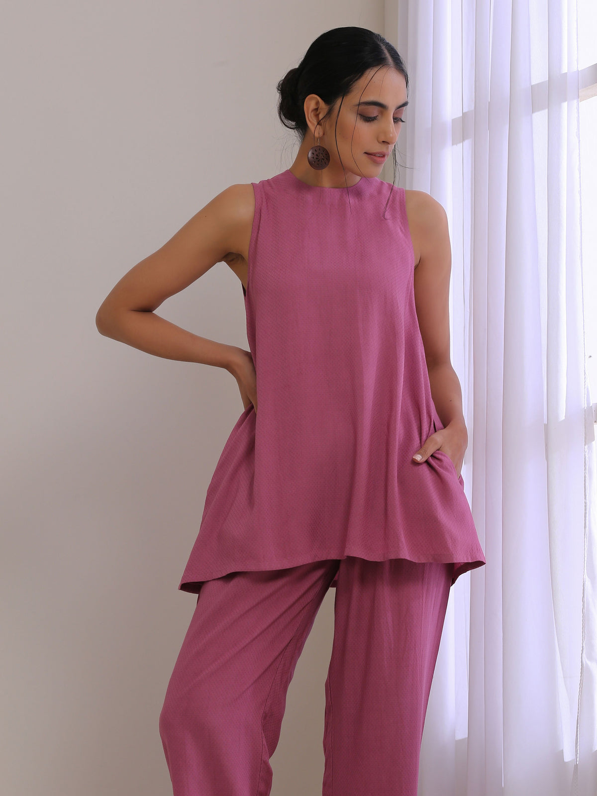 trueBrowns Onion Pink Dobby Sleeveless Short Co-Ord Set | Grocsy