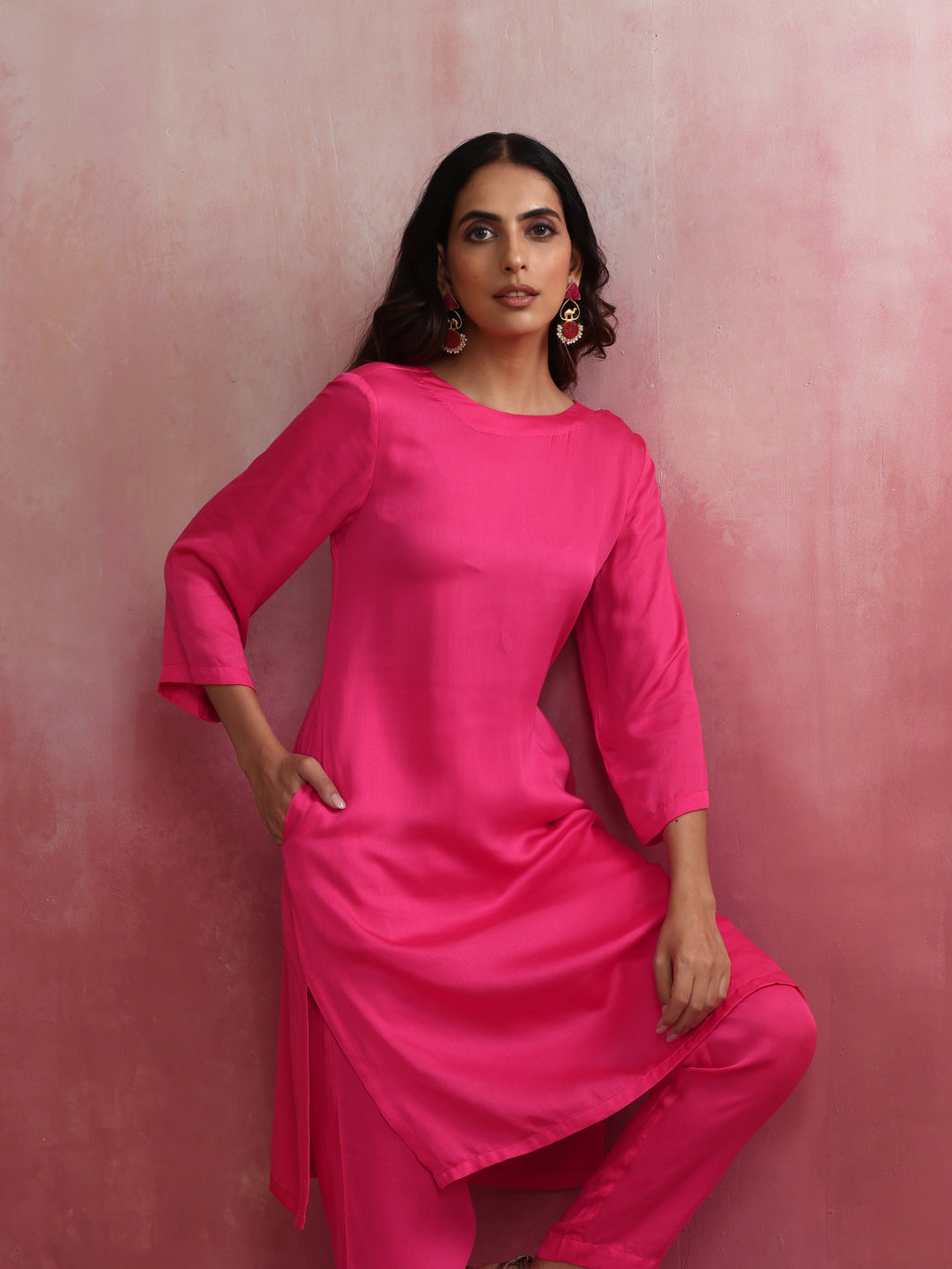 trueBrowns Pink Modal Round Neck Kurta Co-ord Set | Grocsy