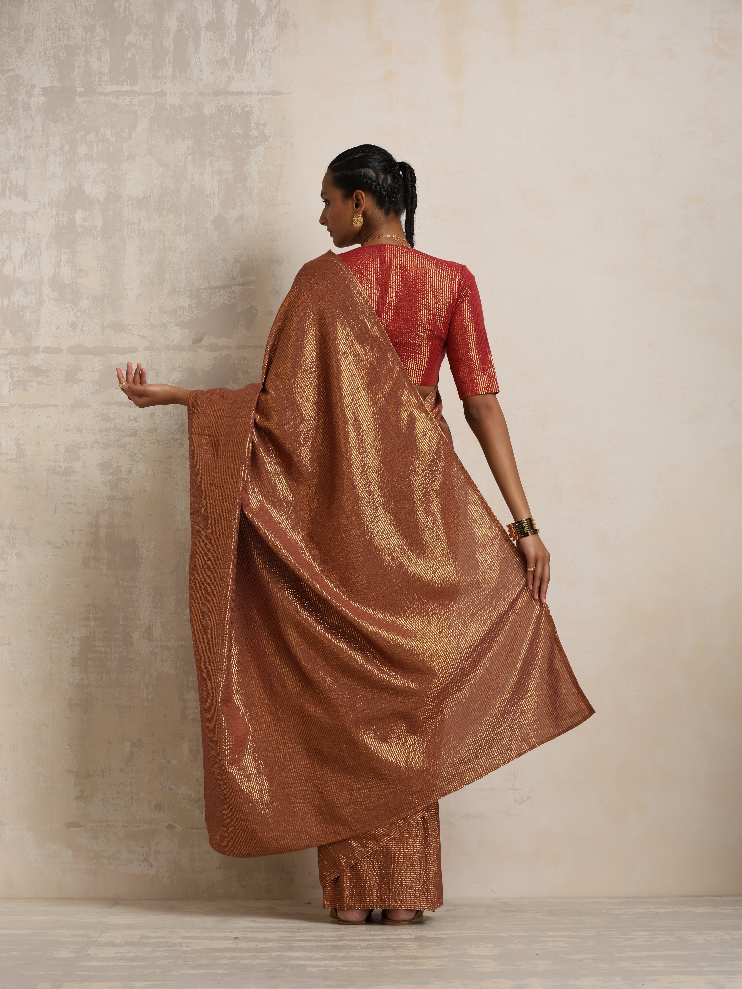 trueBrowns Brown Gold Metallic Ready To Wear Saree | Grocsy