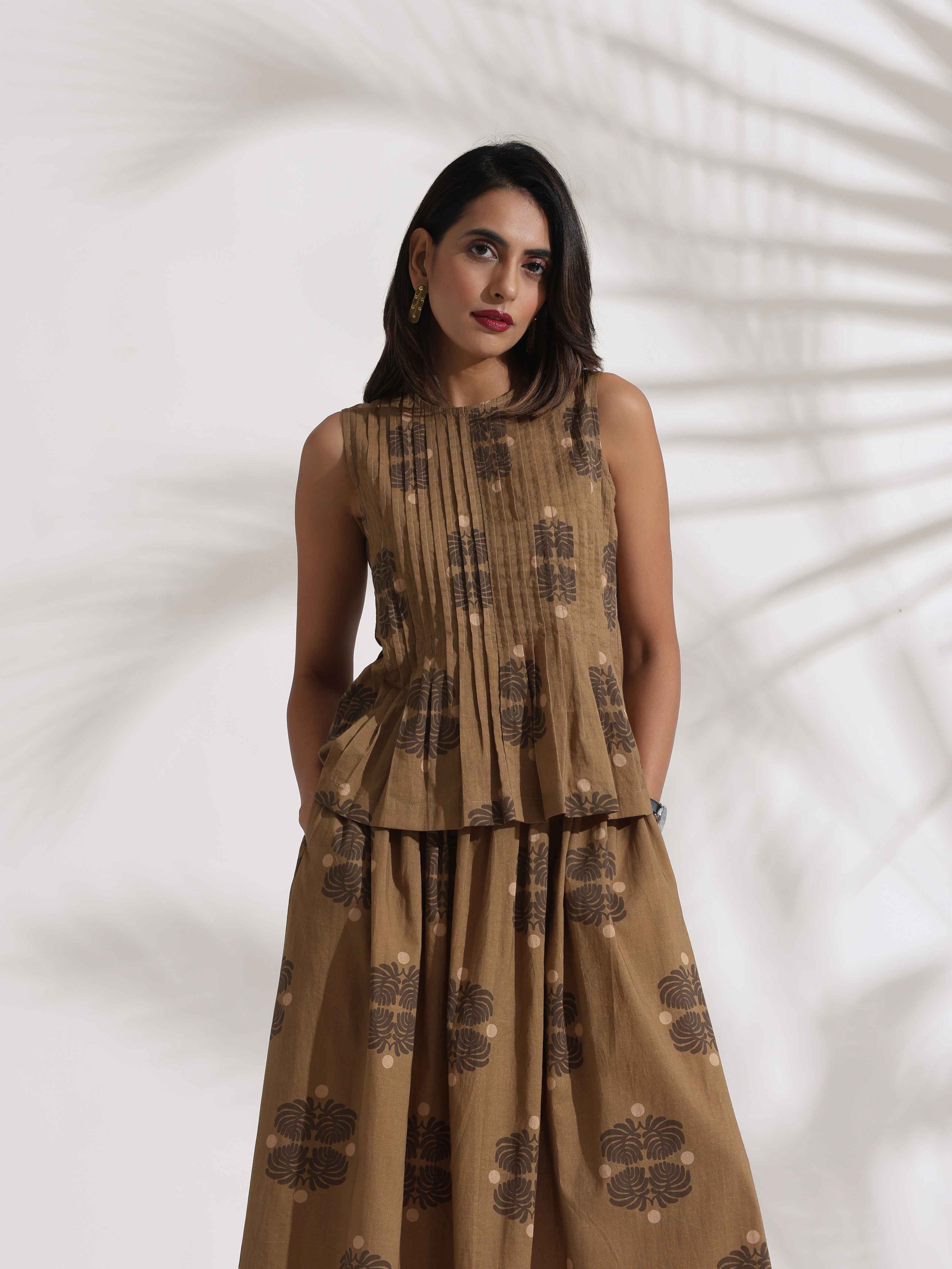trueBrowns Beige Cotton Skirt Co-ord Set | Grocsy
