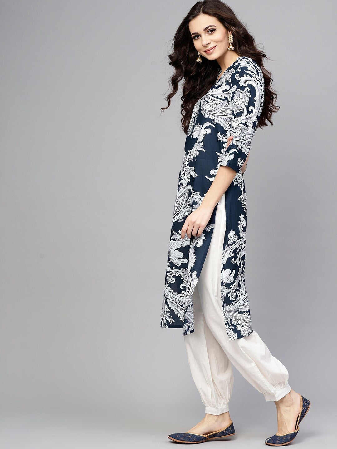 Antaran Blue Pure Cotton Printed Kurta Pant Set | Grocsy
