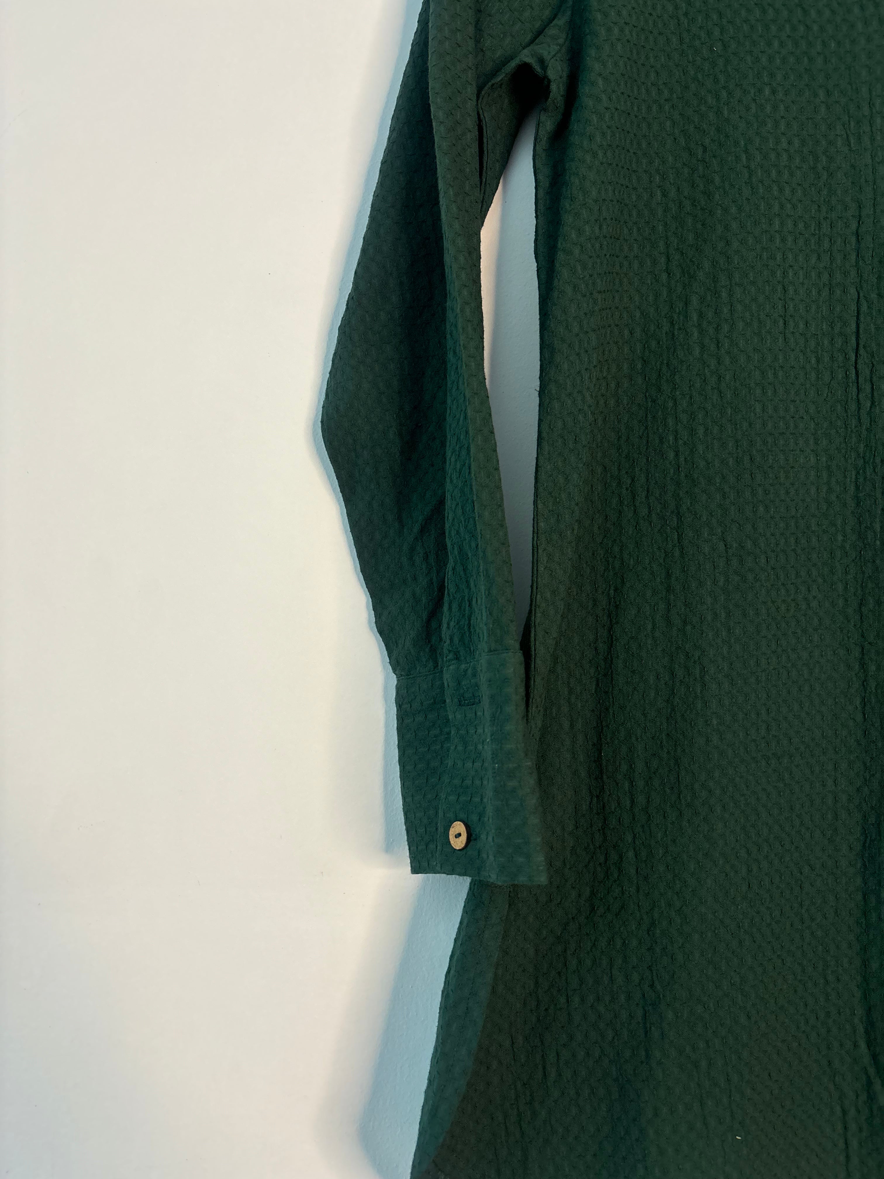 trueBrowns Dark Green Dobby Top | Grocsy