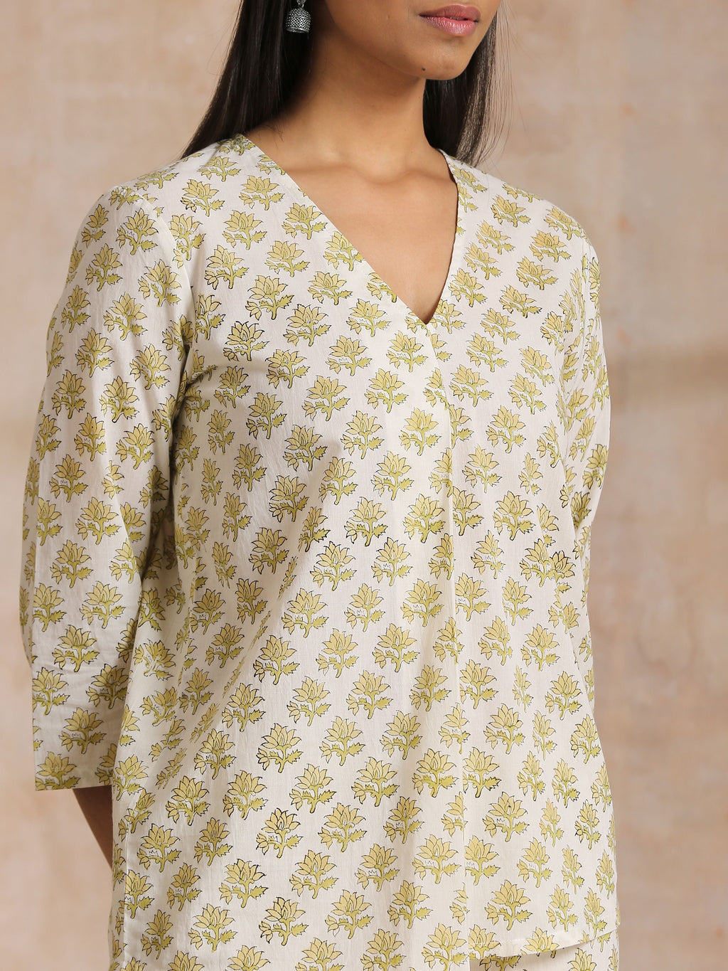 trueBrowns Green Buta On Off-White Block Print Cotton Co-Ord Set | Grocsy