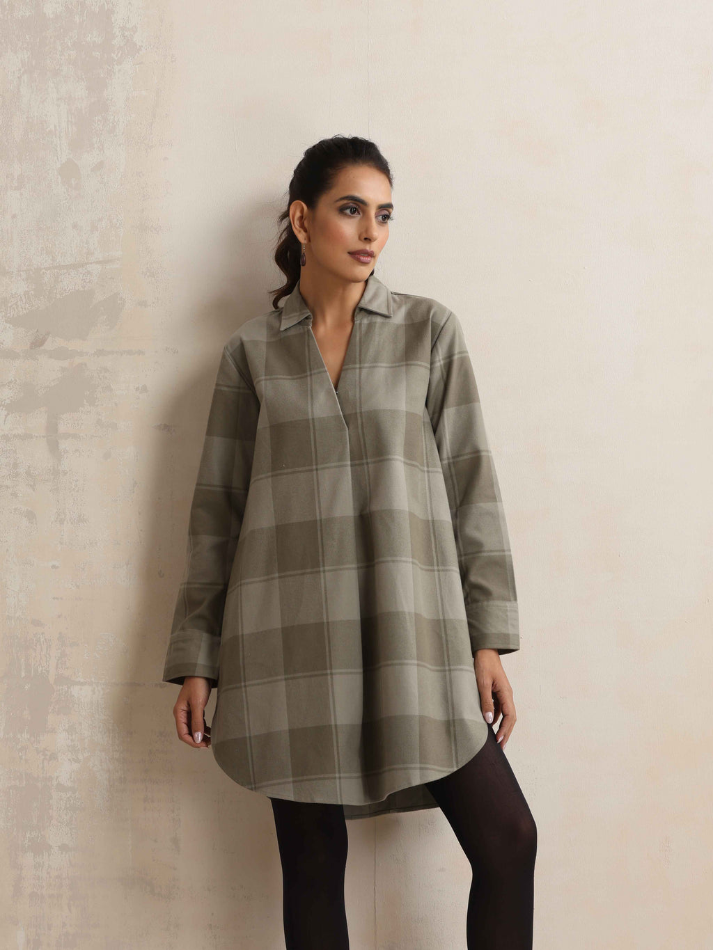 trueBrowns Green Check Pleated Winter Top | Grocsy