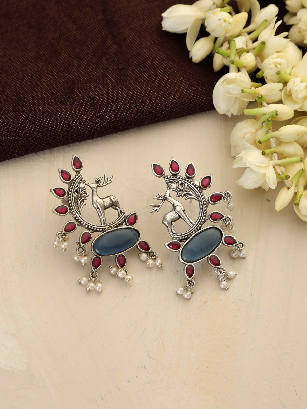 trueBrowns Silver Tone Pearl Drop Earrings | Grocsy