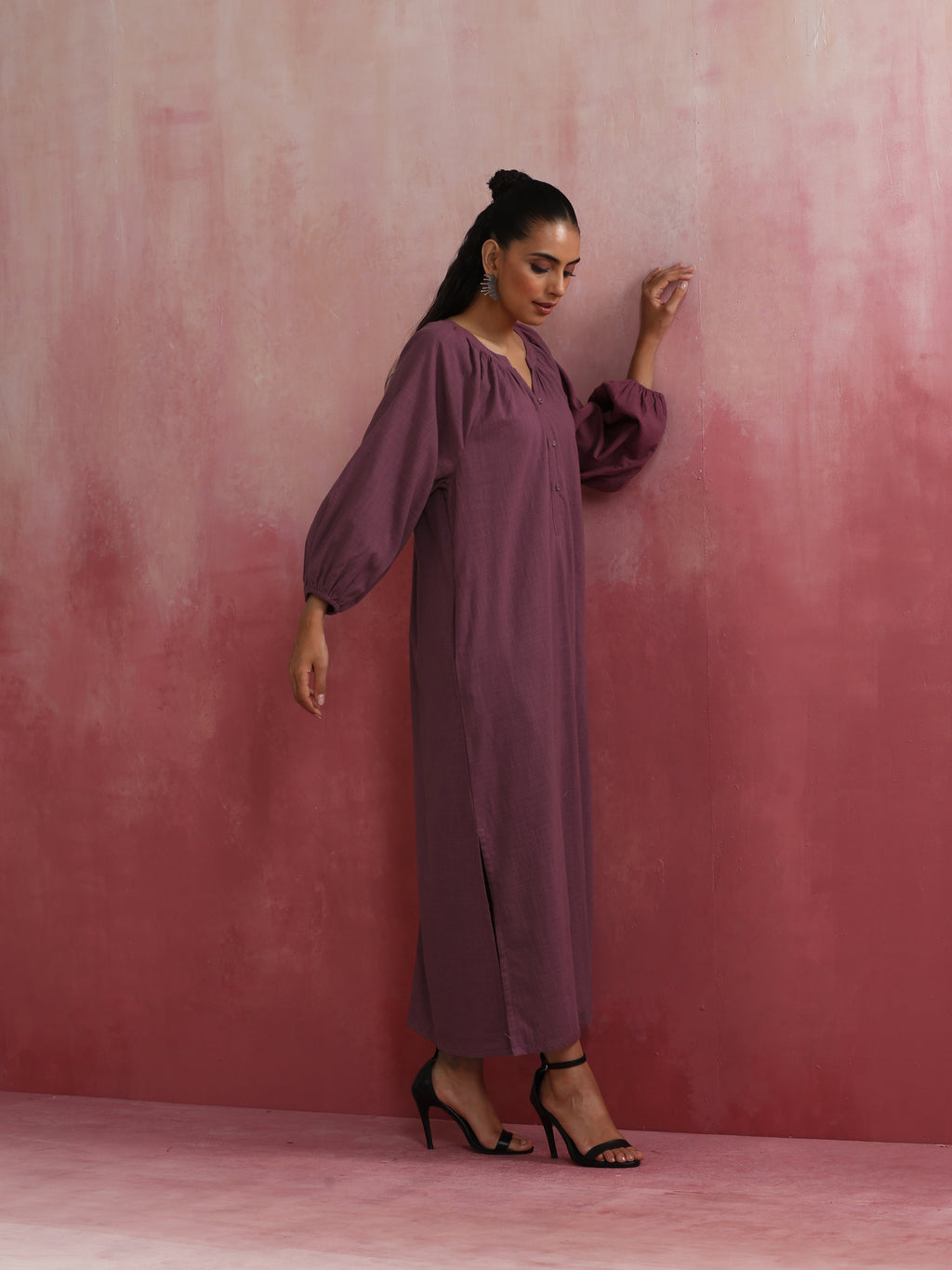 trueBrowns Light Purple Cotton Dobby Dress | Grocsy