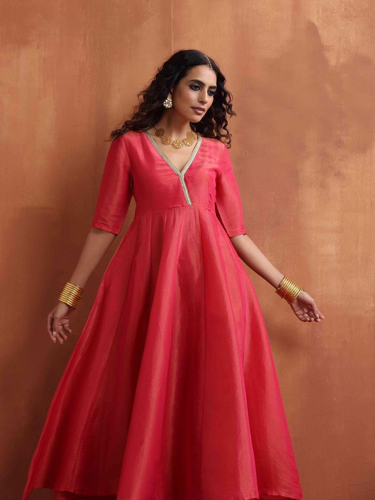 trueBrowns Hot Pink Tissue Flared Anarkali Kurta Set | Grocsy