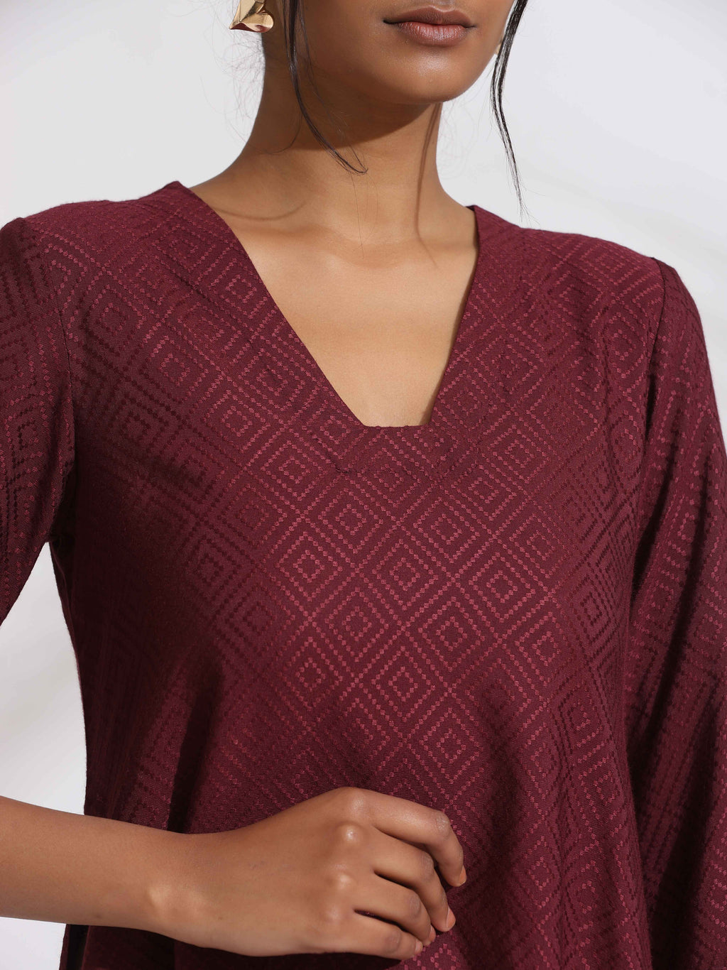 trueBrowns Maroon Dobby Kurta Set | Grocsy