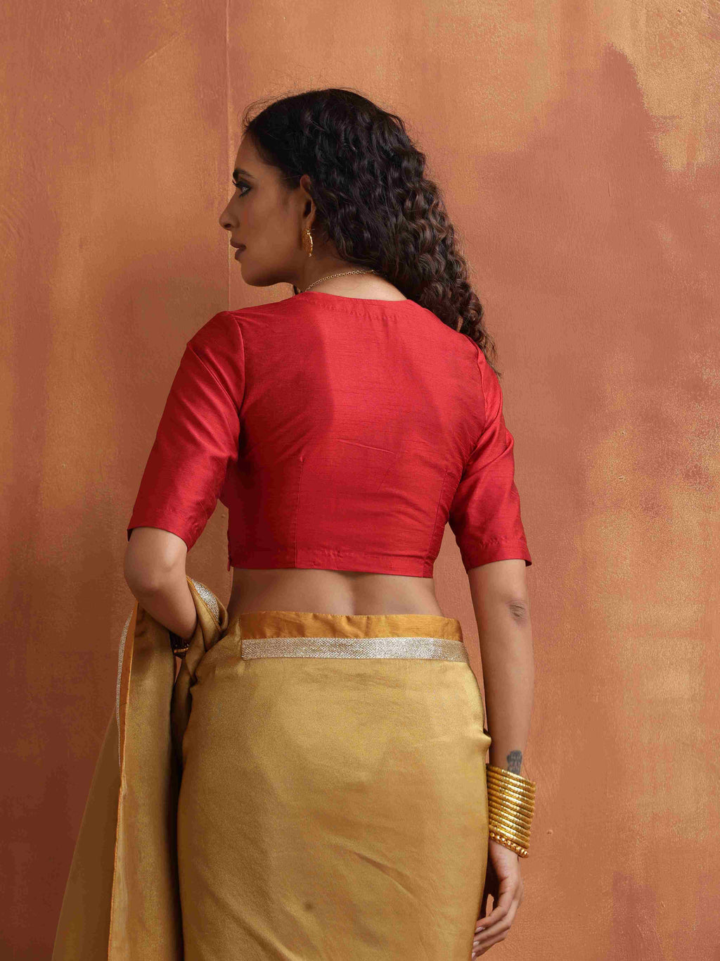 trueBrowns Red Silk V Neck Blouse | Grocsy