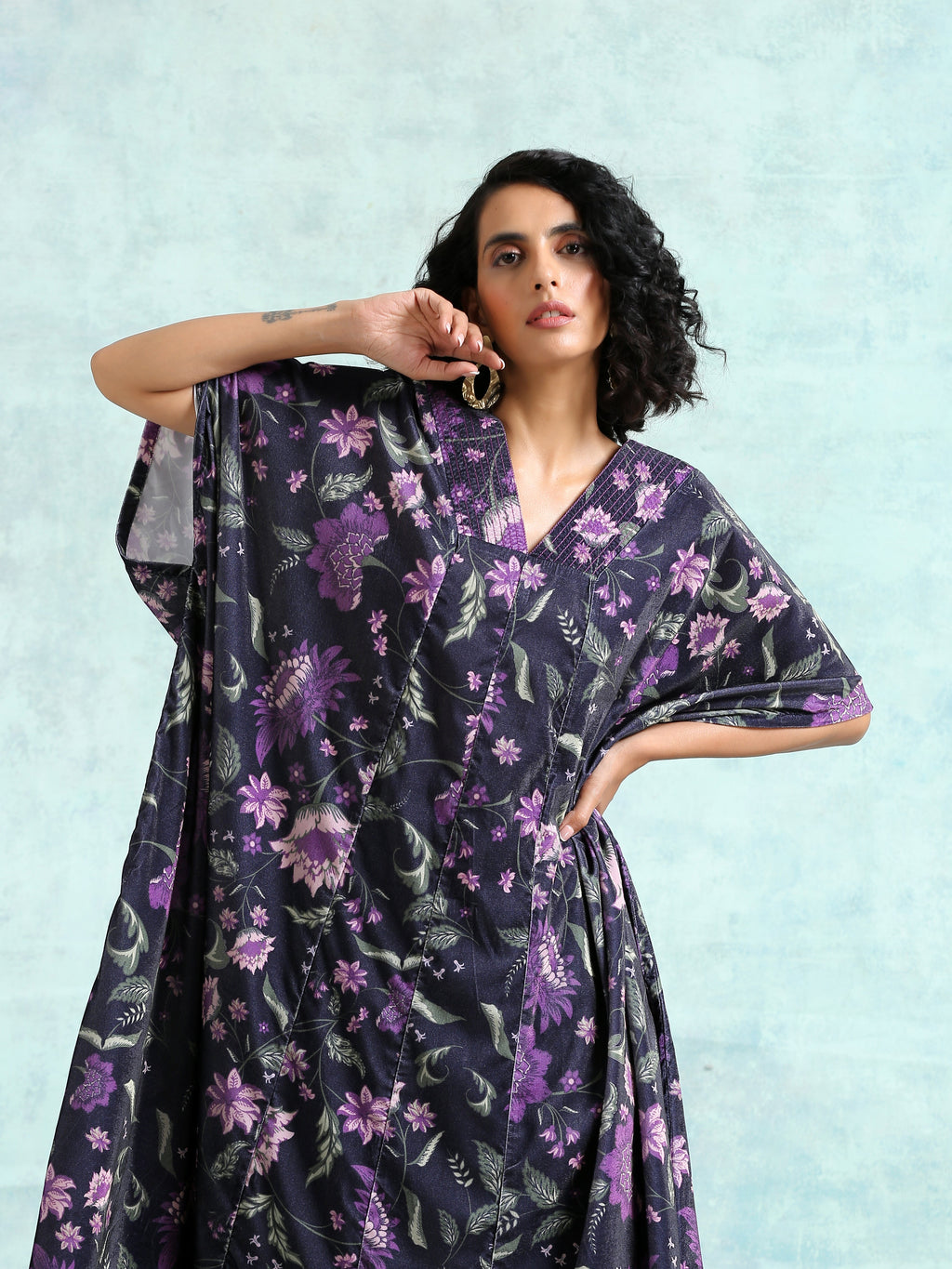 trueBrowns Black Printed Velvet Kaftan Kurta | Grocsy
