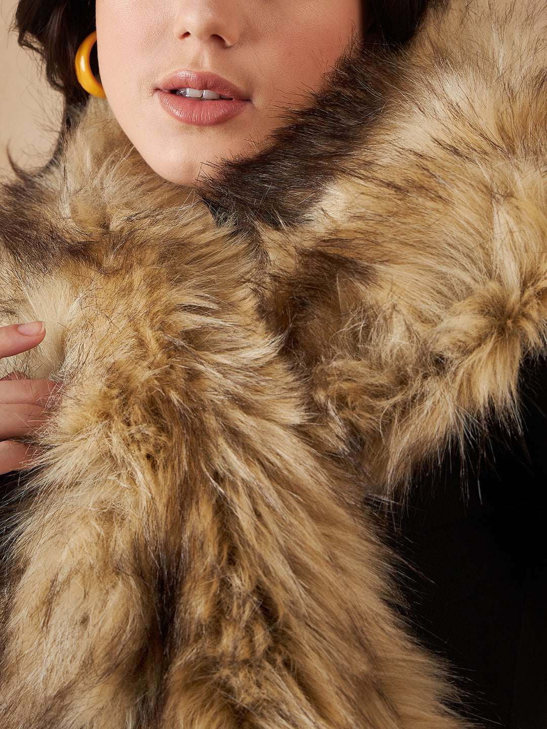 InWeave Women's Cat Print Faux Fur Neck Warmer | Grocsy