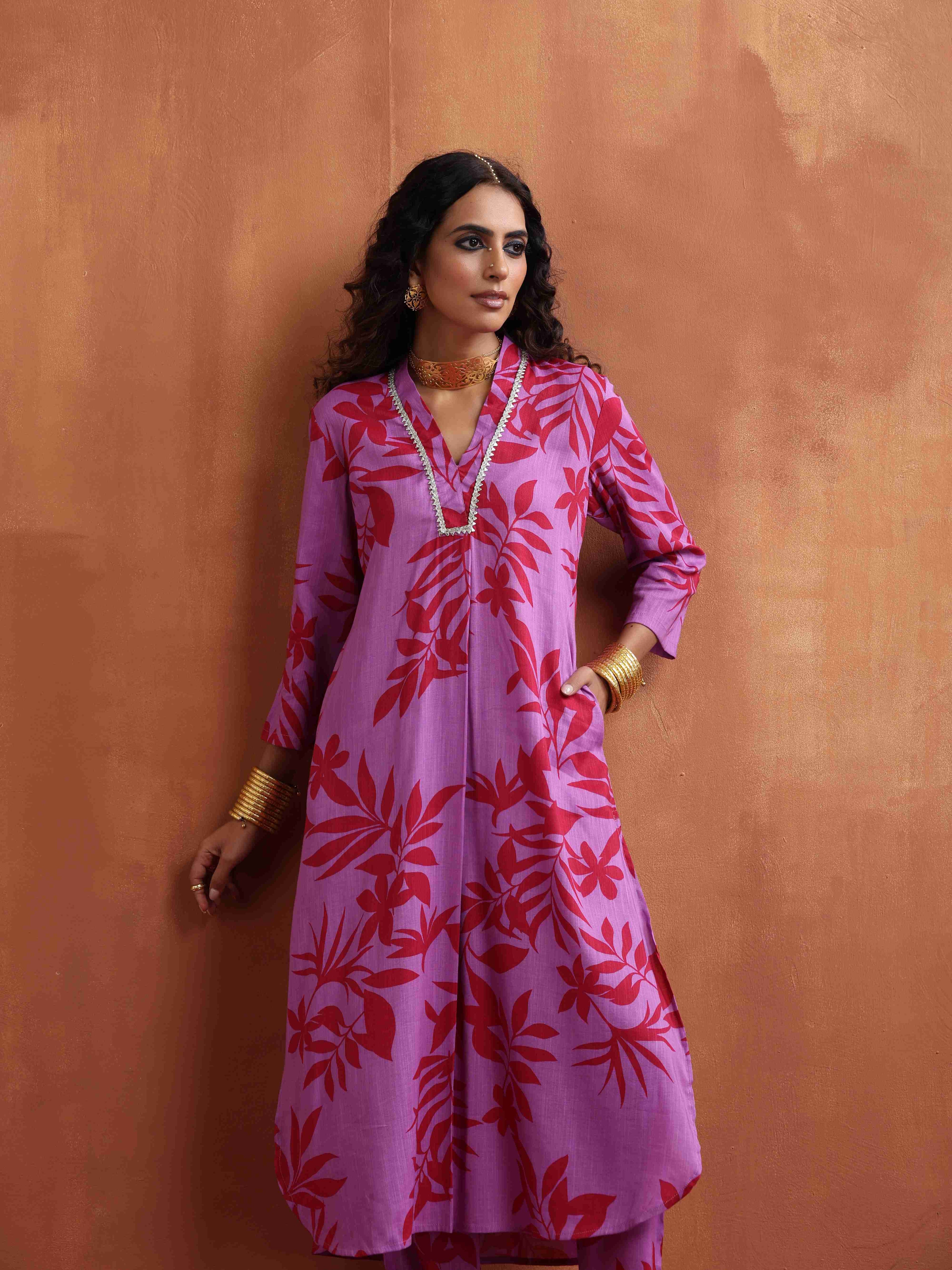 trueBrowns Purple Print Straight Kurta Set | Grocsy