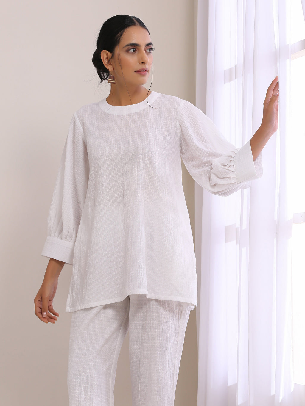 trueBrowns White Dobby Baggy Sleeve Co-Ord Set | Grocsy