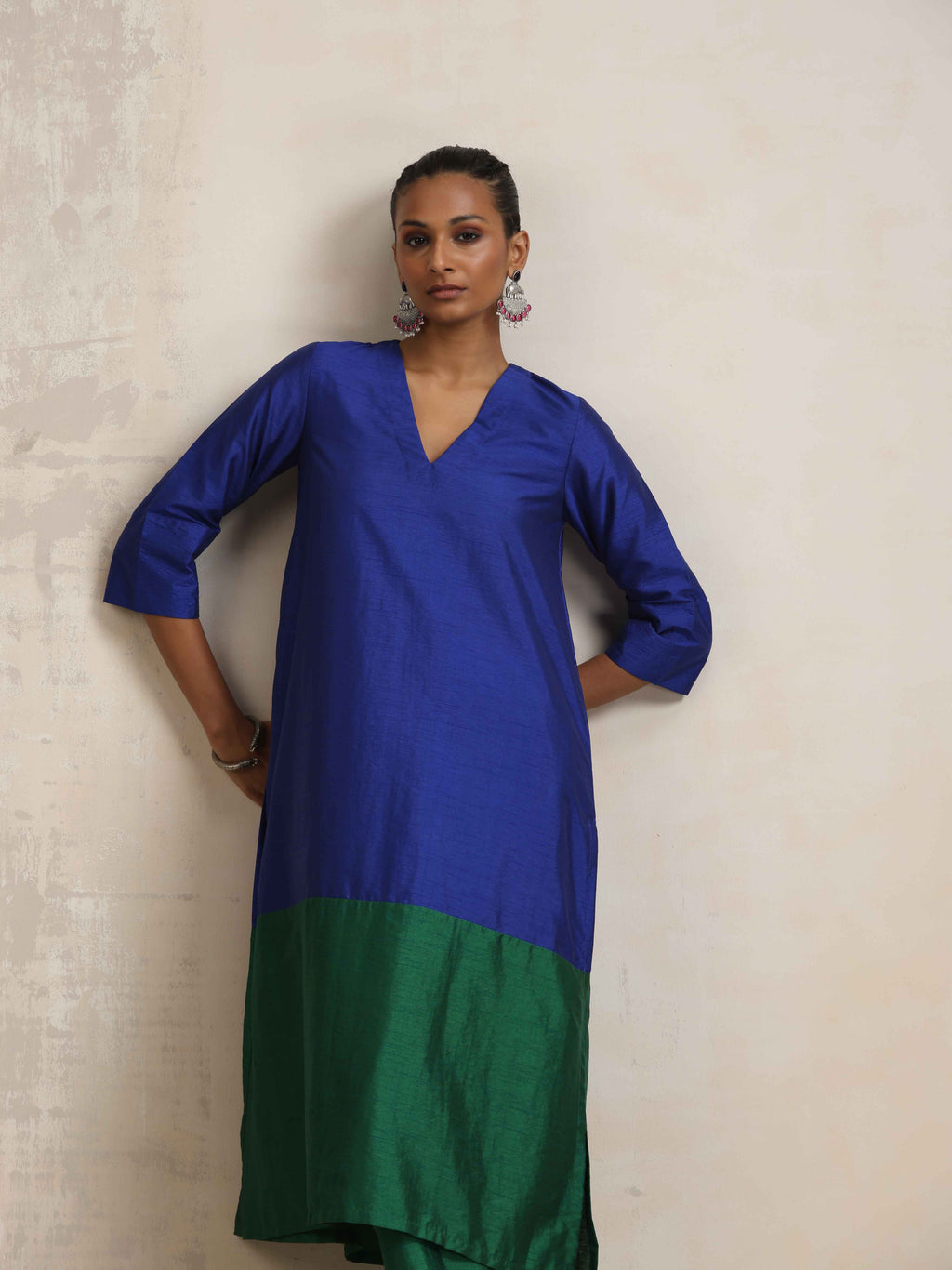 trueBrowns Blue Silk Kurta Set | Grocsy