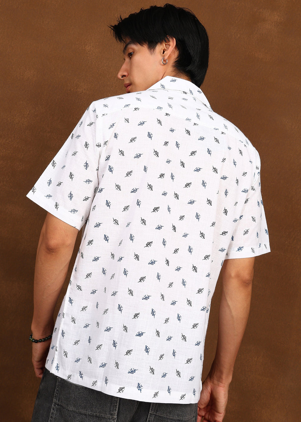 Fabmade Snow Leaf Shirt | Grocsy