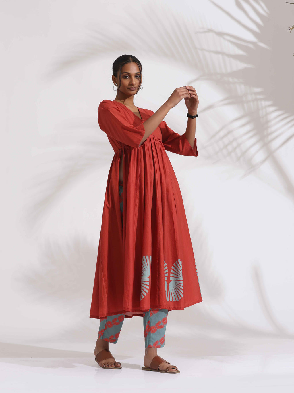 trueBrowns Red Cotton Print Flared Kurta Set | Grocsy