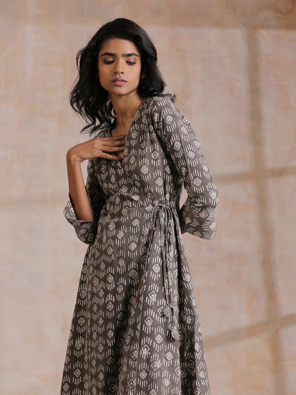 trueBrowns Clay Dabu Geometric Print Cotton Angrakha Kurta Pant Set | Grocsy